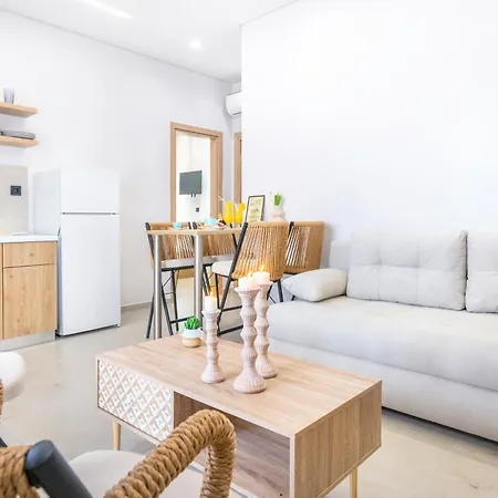 Sol Apartment *
